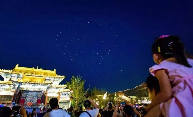 無(wú)人機孔明燈